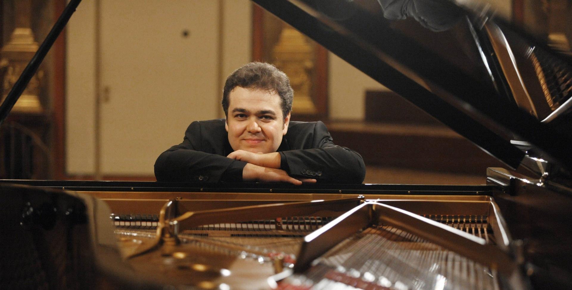 Arcadi Volodos