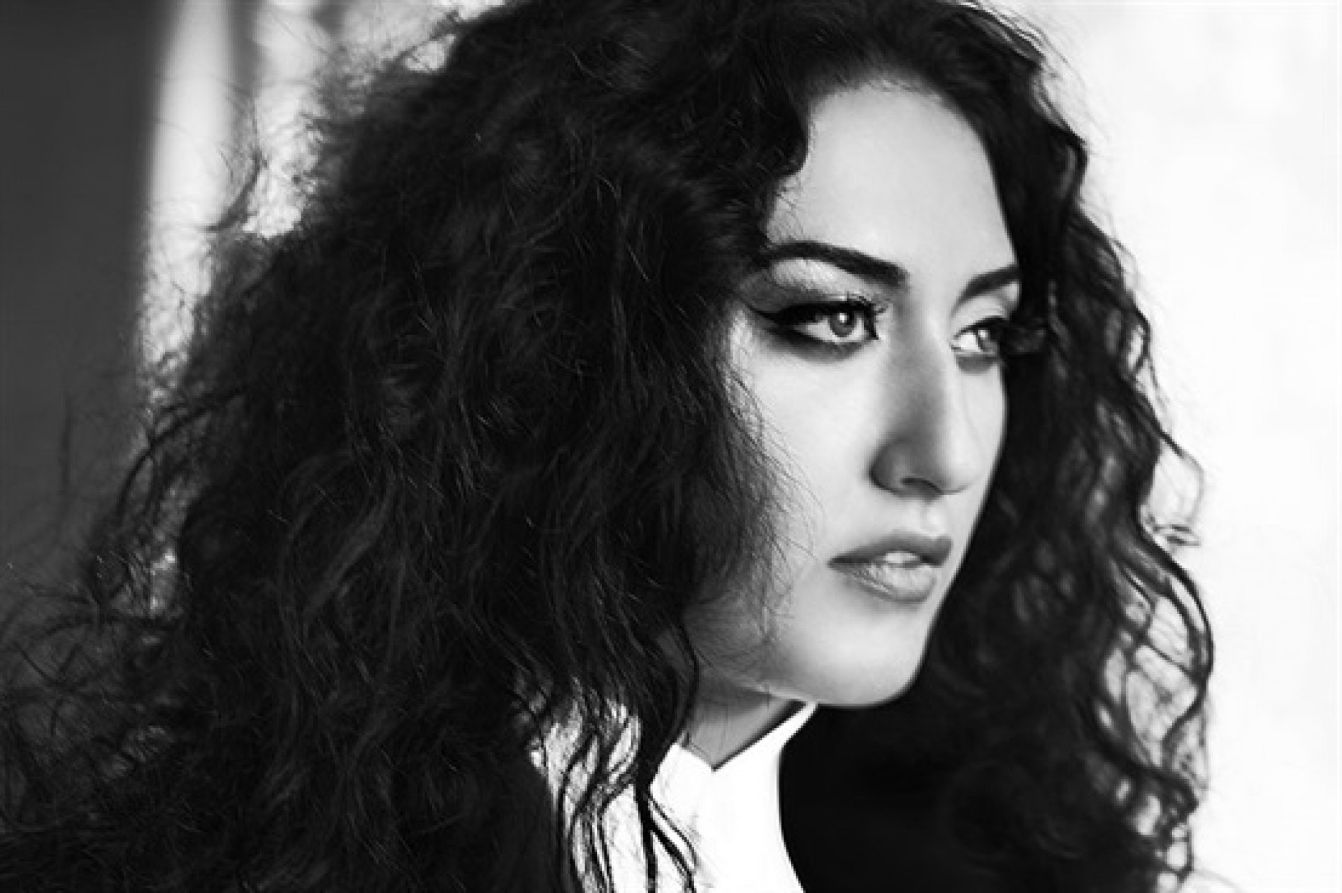 Герзмава эсма. Хибла герзмава с нетребко. Грузинская оперная певица меццо. Грузинская оперная певица меццо. Грузинская певица современная молодая.