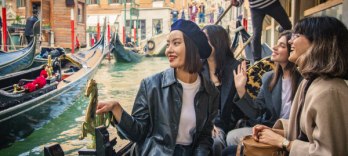 Giro in Gondola condiviso al tramonto a Venezia