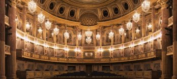 ニューイヤーコンサート、シュトラウスとオッフェンバック