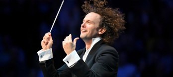 オーロラ・オーケストラ