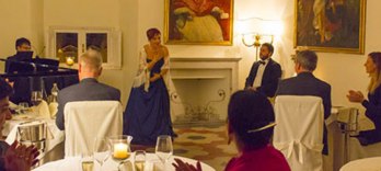 Opera Dinner, Dining During an Opera Interlude