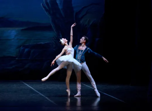 Swan Lake, Siena Ballet