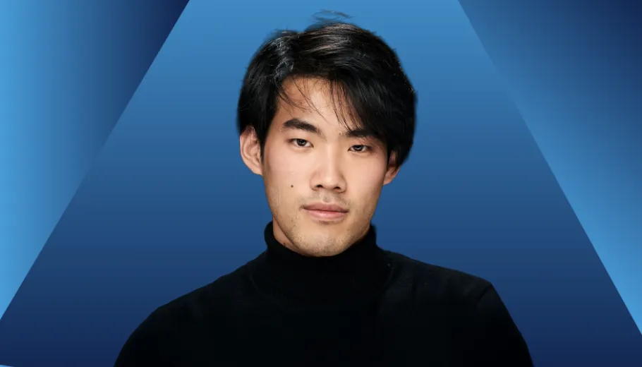 Bruce Liu, Piano